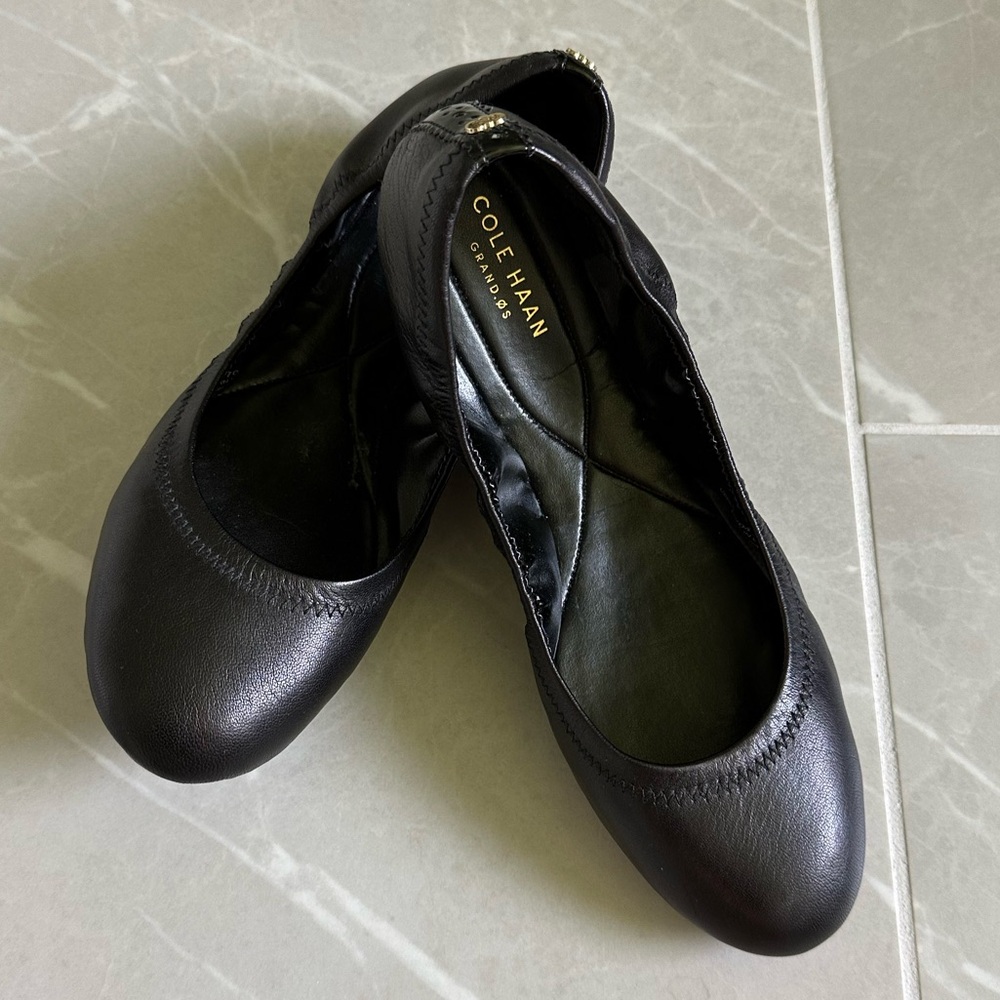 NWOT Cole Haan Black Leather Ballerina Flats Size 7.5